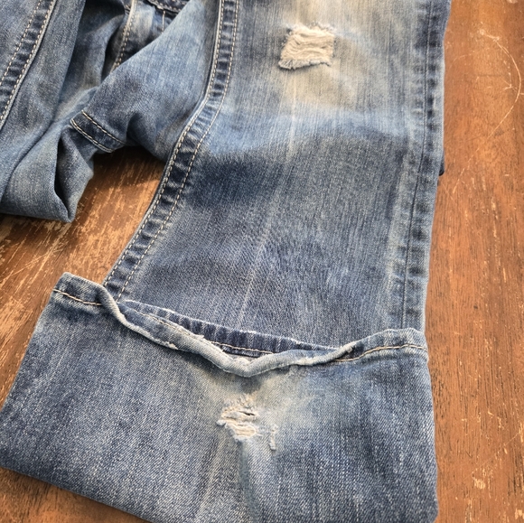 Miss Me Jeans - Picture 12 of 13